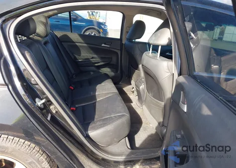 2011 Honda Accord 2.4 Se из США, поврежденный, VIN 1HGCP2F62BA074728